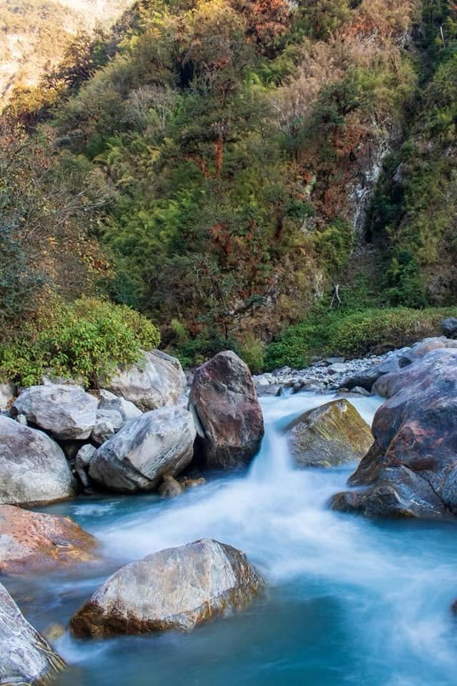 Gokyo Lakes Trek with Reet Trails